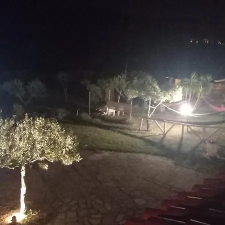 Rosa In Surrau ゲストハウス アルツァケーナ